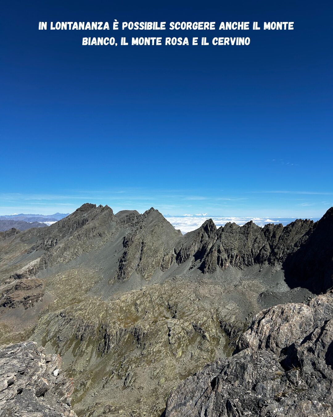 Panorama dalle Alpi Cozie con Monte Bianco, Monte Rosa e Cervino visibili in lontananza